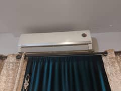 dawlence 1.5 ton AC used