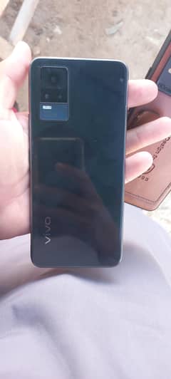 Vivo V21E