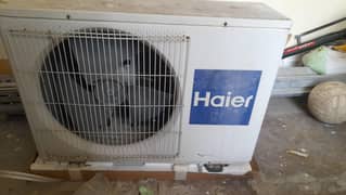 Haier 1.5 ton home used.