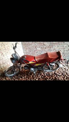 Crown Bike 70cc for sale 2015 model copy available RS. 38000