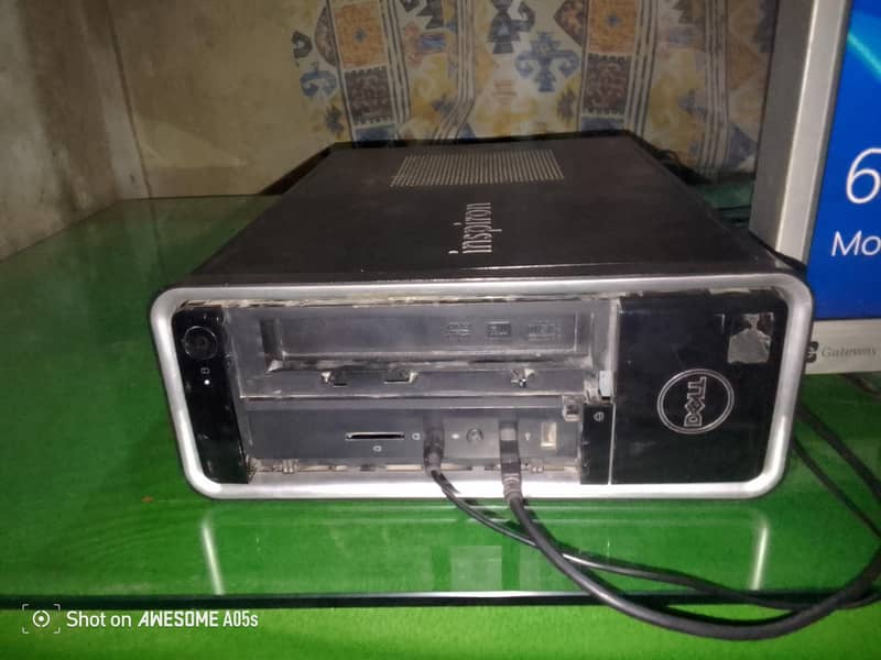 Computer everything is available (core i3 Intel processor) 1