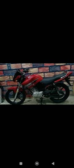 Yamaha YBR-125 | Model 2016 | Yamaha in Bikes | Total Genuine