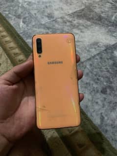 Samsung A70