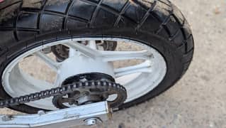Ravi bhai ka hai all okay bike hai decoration karvai hai