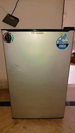 Mini Refigerator Like New