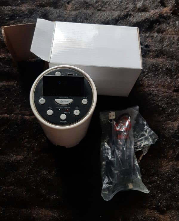 Bluetooth Speaker and Call Receiver 3