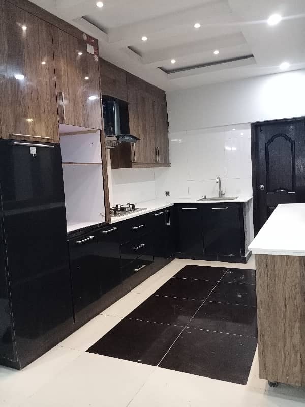 Saima Square One 0