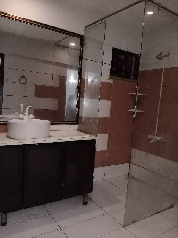 Saima Square One 14