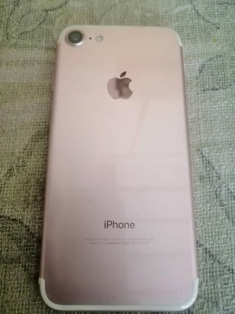 iPhone 7 non pta | lush condition  not a single scratch on it 0