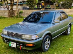 Toyota corolla 1990