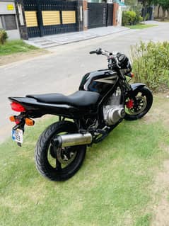 Suzuki GS500E