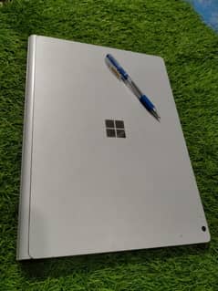 Microsoft Surface Book 1 i7 6th Gen 16/1TB 1 GB Gf