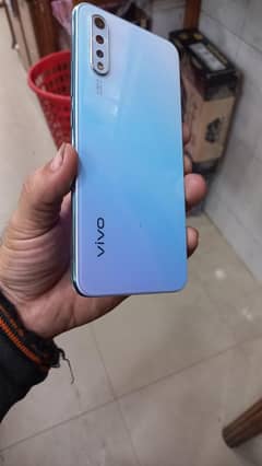 vivo s1