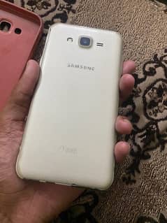 Galaxy J7