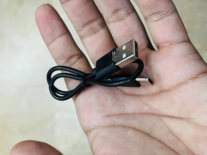 Boya BY V1 Professional microphone for vlogging and content making 5
