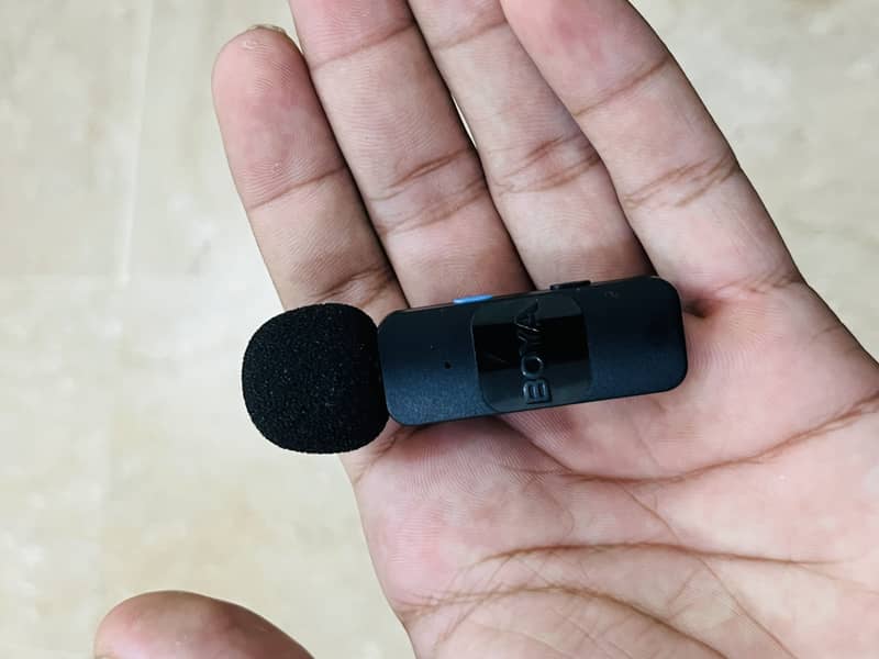 Boya BY V1 Professional microphone for vlogging and content making 6