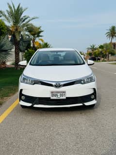 Toyota corolla Gli 2018 special addition Super white colour