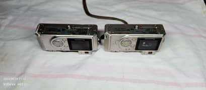 Panasonic DMC-F1 vintage camra . working condition only camra
