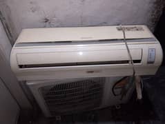 AC in good condition with AC pipe and out door