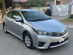 Toyota Corolla GLI 2015 (Automatic)