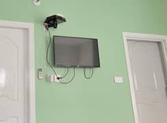 PEL LCD 32 inch