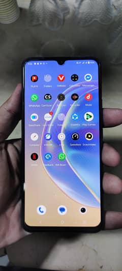 vivo v21e 8+4GB 128GB full Box Dule sim 10/10 condition