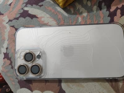 back glass broken 100% battery health - Mobile Phones - 1103207837