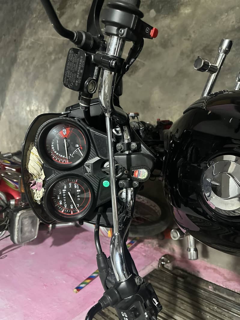 Cb125f 2025 model 30 seril 2 month use only condition 10 by 10 4