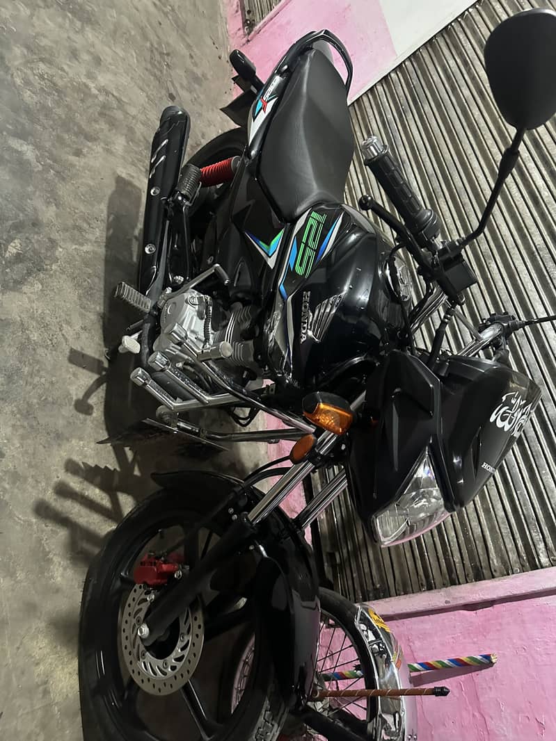 Cb125f 2025 model 30 seril 2 month use only condition 10 by 10 5