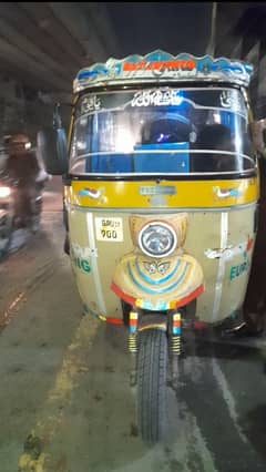 Tez Raftar 200cc 6 Seater CNG Rikshaw