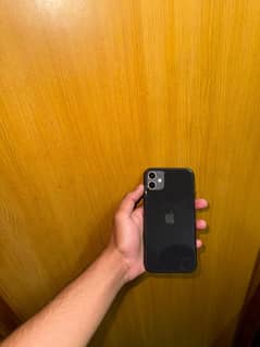 iphone 11 black color. condition 10/10