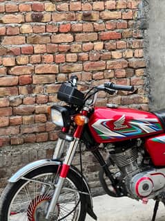 CG125
