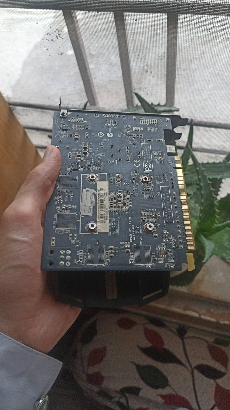 GTX 750ti 2gb ddr5 1