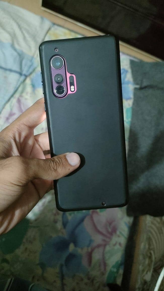 Motorola Edge plus 2020 12/256  Exchange possible 8