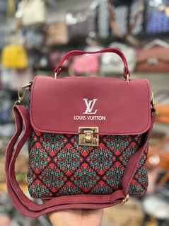 LADIES CROSSBODY IMPORTED BAGS