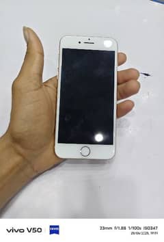 iphone 8 all ok 10by9.5 condition GB 64