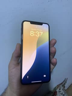 Iphone 11 pro max 64gb non PTA factory unlock