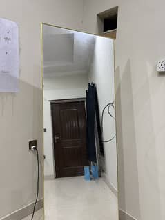 6ft Mirror, used for just 2 months. Absolutely clean and new.