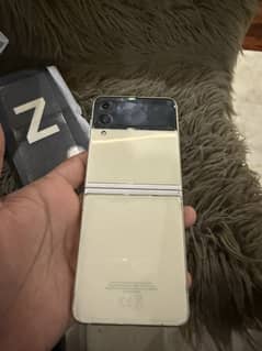 Samsung Mobile Z Flip 3