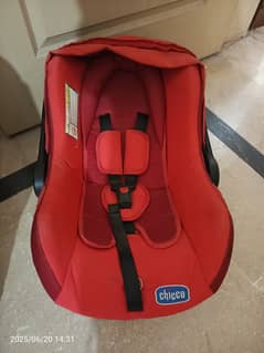 Red Carry Cot by Chicco