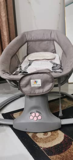 baby automatic moving crib with music