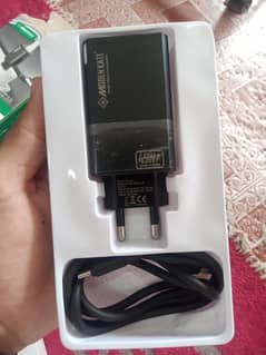 CHARGER