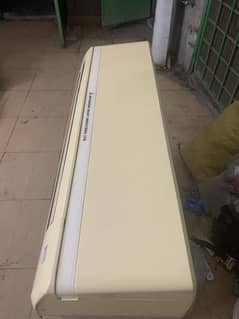 Mitsubishi ded ton Non inverter