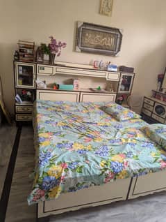 Bed Set