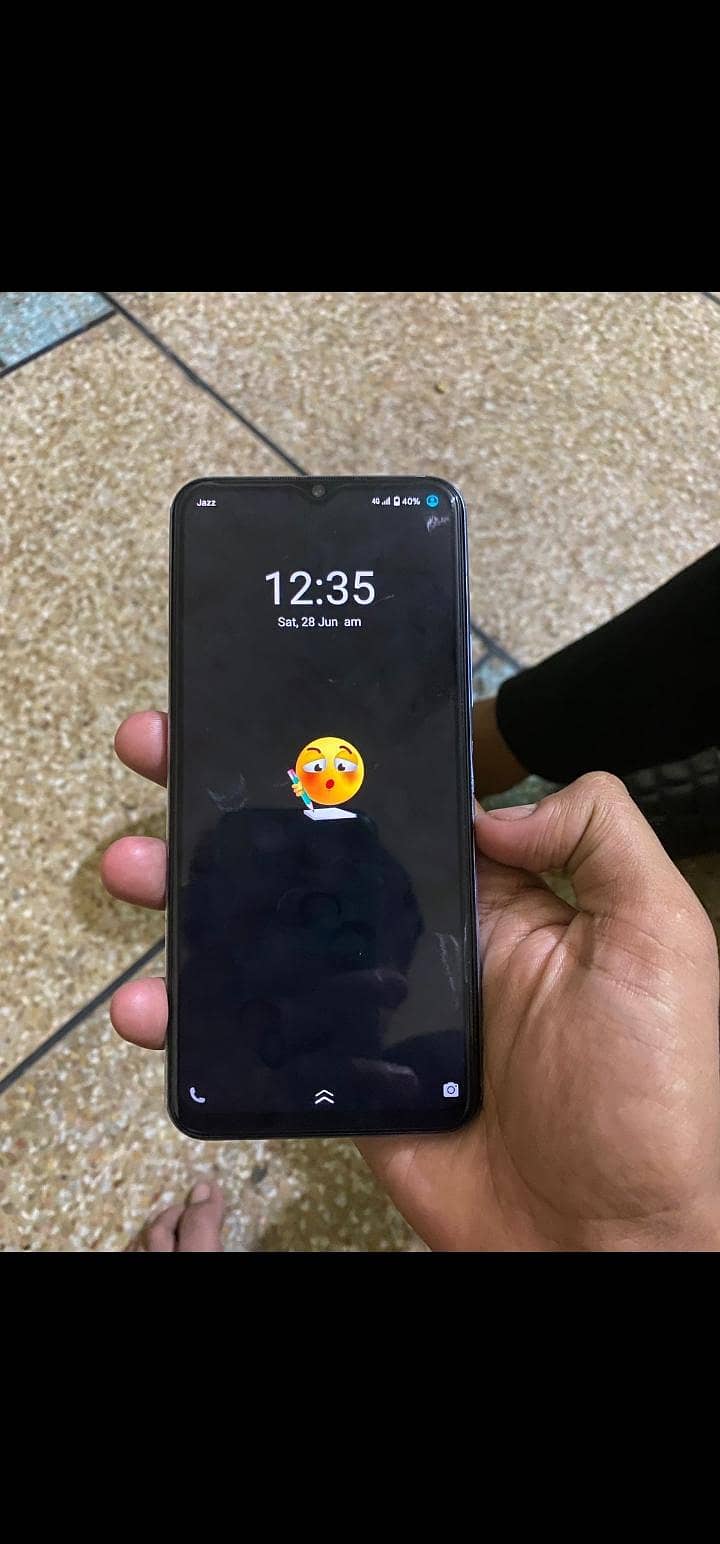 what's app pr message kr sakta or sim pr call b 0