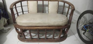 ** Top-Class Wooden Sofa Set with Table for Sale! **