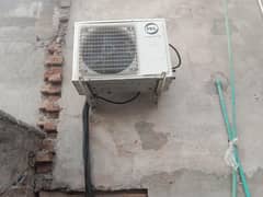 DC inverter 1 ton sprite Ac original condition