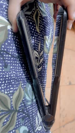 Remington styler hair straightener (wide plate) excellent condition