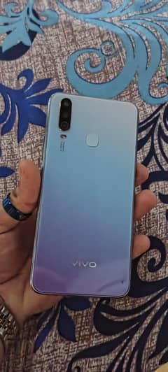 vivo y17 8Gb Ram / 256Gb Rom