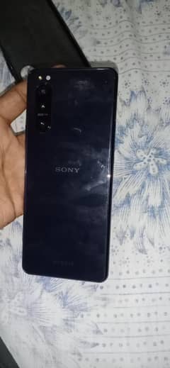 sony Experia 5 make 2 bhai no problem bas green line he ek